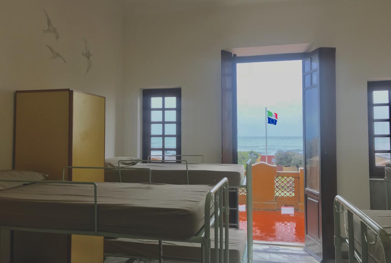 Ostello Apuano Marina Di Carrara Kültér fotó